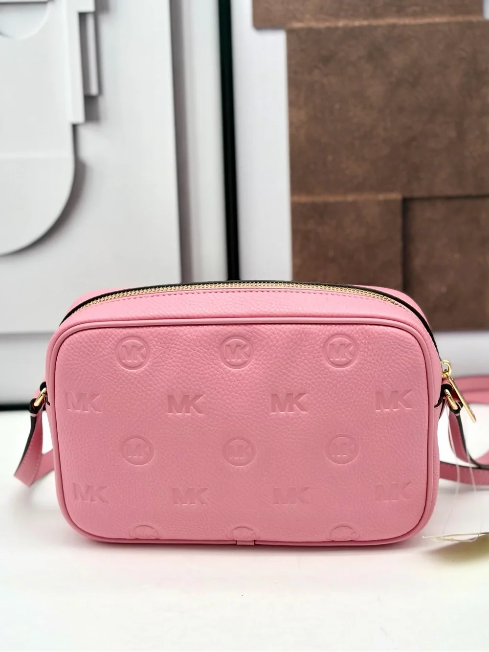 Michael Kors JET SET TRAVEL LARGE LOGO DEBOSSED CAMERA CROSSBODY BAG NWT